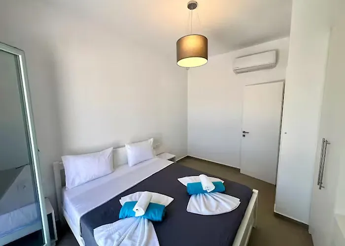 House Theasis - Allparos *