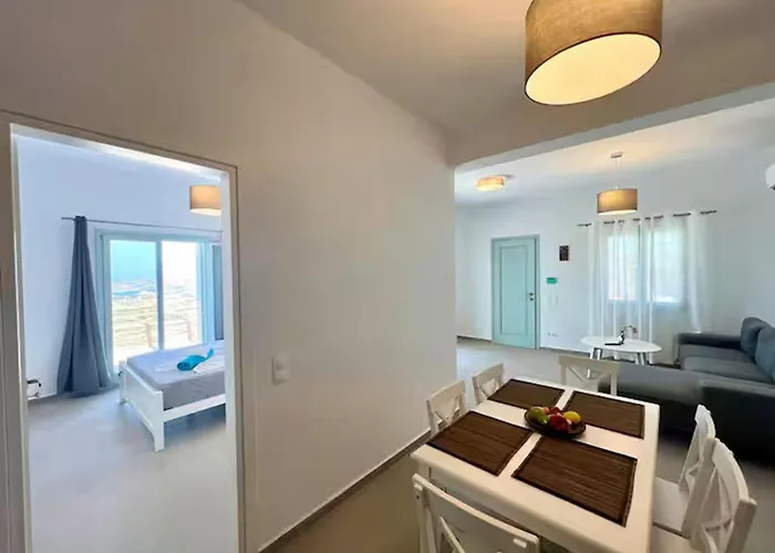 House Theasis - Allparos Villa