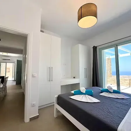 House Theasis - Allparos 빌라