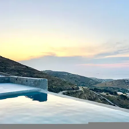 House Theasis - Allparos וילה פארוס