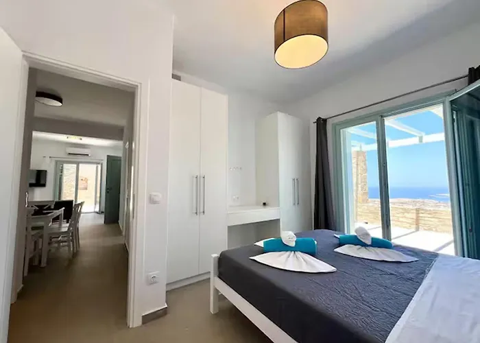 House Theasis - Allparos 빌라