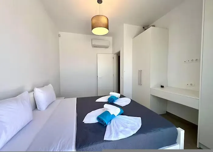 House Theasis - Allparos