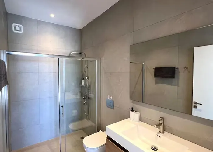 House Theasis - Allparos 빌라 파로스